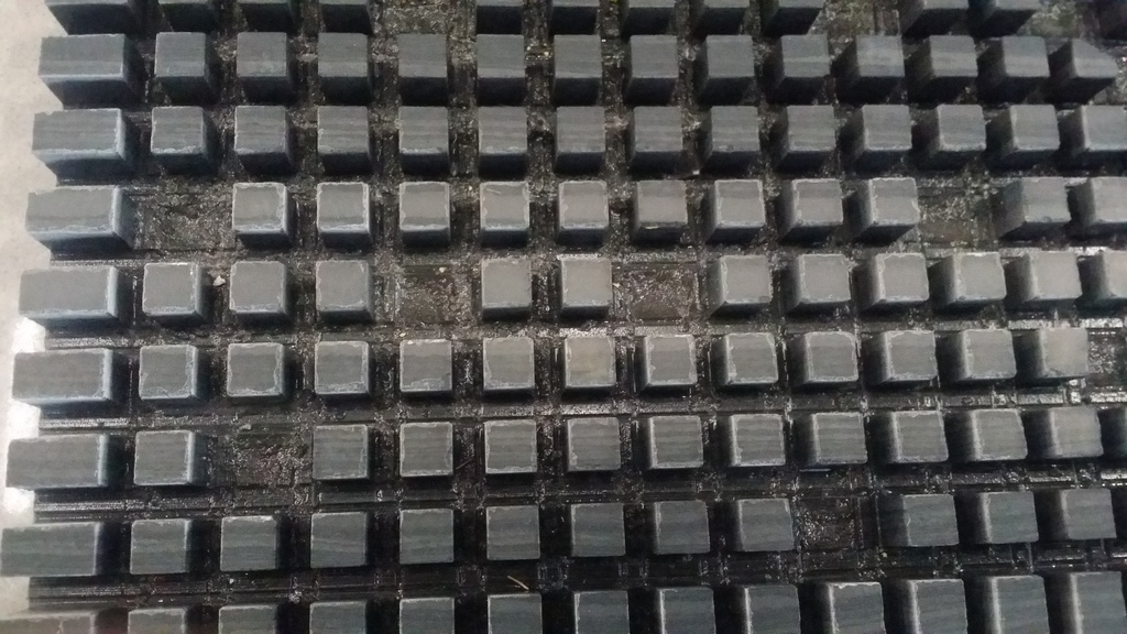 P1XC3L 1,618 (38;22)