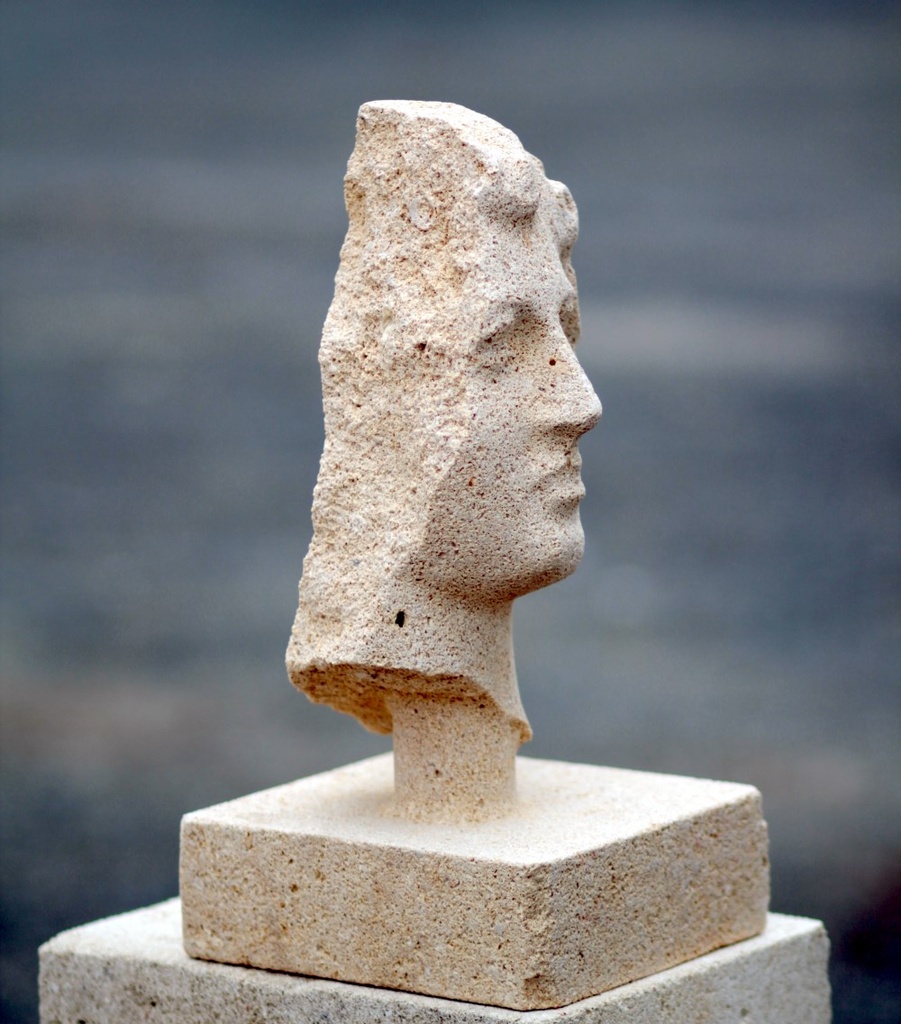 FR4GMNT – Sculpture signée par Guilin